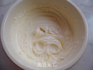 迎接夏季之——五彩水果奶油蛋糕的做法步骤：17