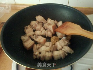 梅干菜烧肉的做法步骤：3