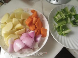 大盘鸡的做法步骤：3