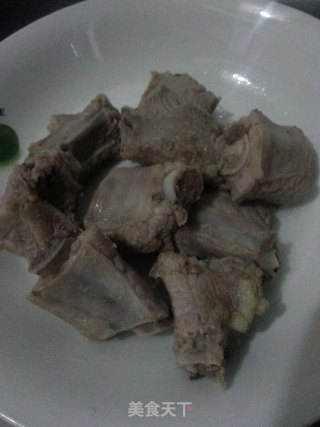 糖醋排骨的做法步骤：3