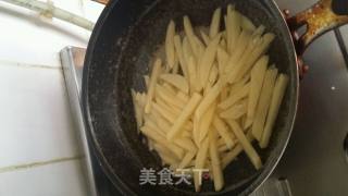 炸薯条的做法步骤：5