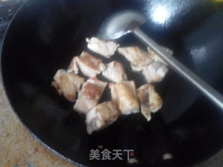 家常腐乳红烧排骨的做法步骤：3
