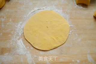 南瓜猪蹄卷的做法步骤：8