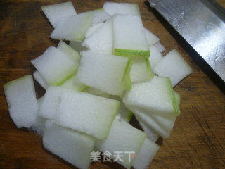 咸肉蚕豆冬瓜汤的做法步骤：4