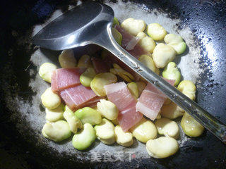 咸肉蚕豆冬瓜汤的做法步骤：5