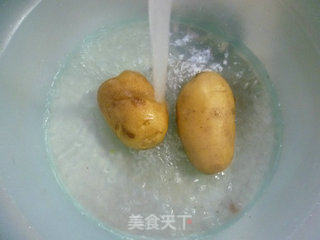 苦瓜炒土豆的做法步骤：4
