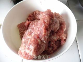 肉末口蘑的做法步骤：2