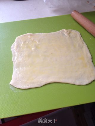 核桃香酥条的做法步骤：1