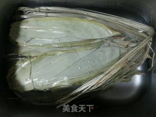 咸蛋肉粽的做法步骤：2