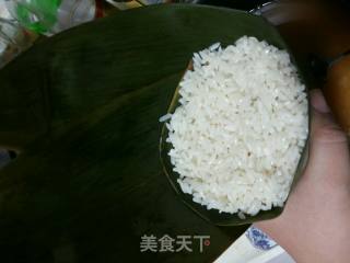 咸蛋肉粽的做法步骤：12