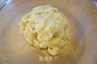 法式金枪鱼番茄洛林派的做法步骤：4