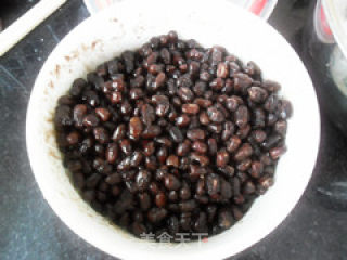 蜜红豆水晶粽子的做法步骤：2