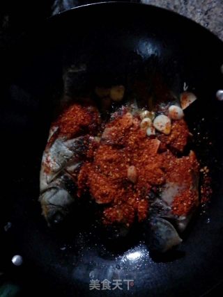 酸木瓜鲫鱼的做法步骤：6