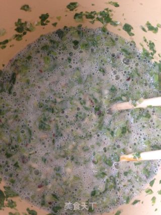 香菇芹菜饼的做法步骤：7