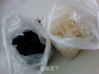 凉拌双耳的做法步骤：1