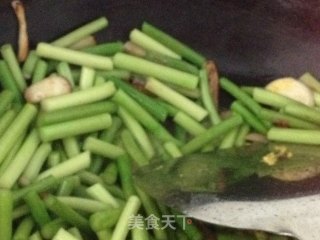 蒜苔炒香干（失败版）的做法步骤：3