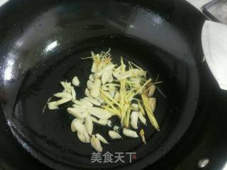 炒腊肉的做法步骤：5