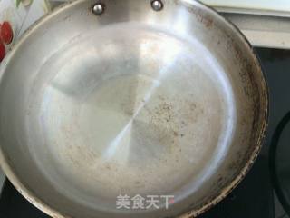 葱蒜炒杏鲍菇加青椒的做法步骤：4
