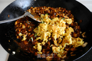 杂菇鸡蛋肉酱的做法步骤：12