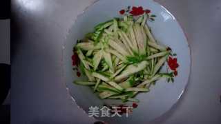 五香茄饼的做法步骤：1