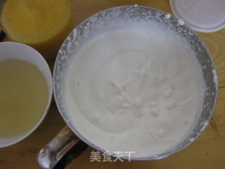 黄桃慕斯蛋糕的做法步骤：6