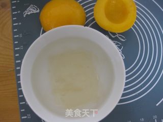 黄桃慕斯蛋糕的做法步骤：13