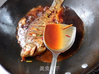 红烧鳊鱼的做法步骤：8