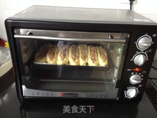 肉松火腿排包的做法步骤：9