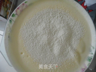 看着就想吃的——蜂蜜小蛋糕的做法步骤：4