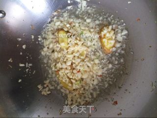 蒜香麻辣小龙虾的做法步骤：3