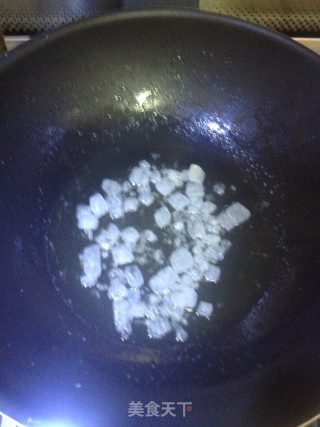 拔丝芋头的做法步骤：4