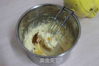 基础奶油霜 —— 从此，让蛋糕变得不再单调的做法步骤：2