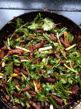 零嘴麻辣牛肉干的做法步骤：5