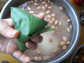 板栗鲜肉粽的做法步骤：8