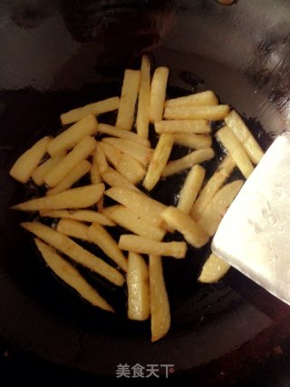 麻辣香辣虾的做法步骤：2