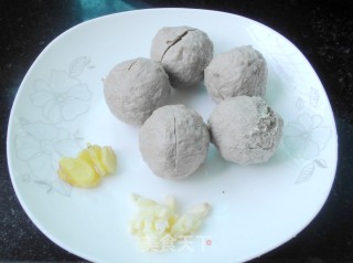 苋菜牛肉丸汤的做法步骤：3