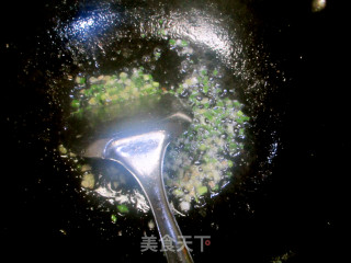炒黑鱼片的做法步骤：6