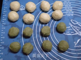 抹茶绿豆酥的做法步骤：3