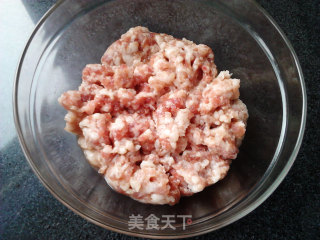 青椒酿肉的做法步骤：2