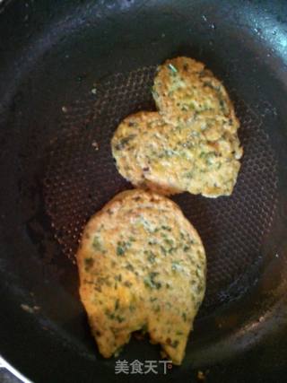 韭菜鸡蛋煎饼的做法步骤：4
