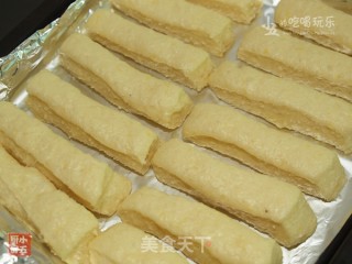 椰蓉面包条的做法步骤：7