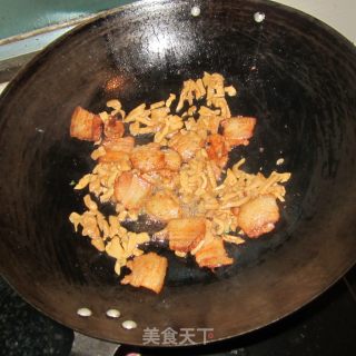 干萝卜炒五花肉的做法步骤：7