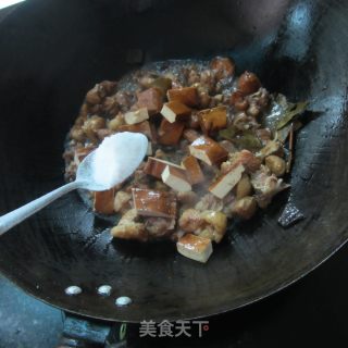 青椒卤豆腐干炒鸭的做法步骤：8