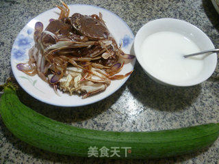 丝瓜花蟹羹的做法步骤：1