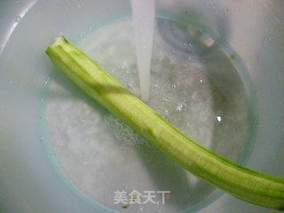 丝瓜花蟹羹的做法步骤：3