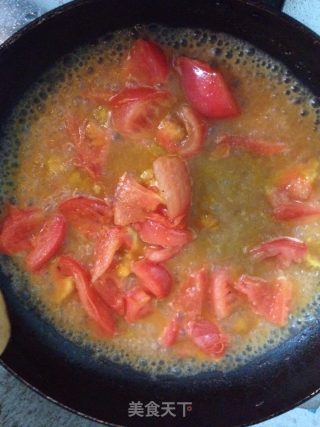 番茄牛肉面的做法步骤：2