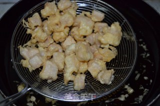 玻璃肉丁的做法步骤：12
