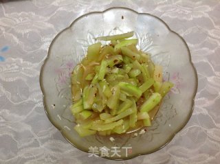 翡翠绿---美味西瓜皮泡菜的做法步骤：3