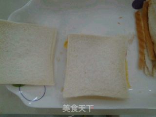 鸡蛋芝士三文治的做法步骤：5