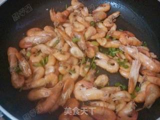 油爆虾的做法步骤：8